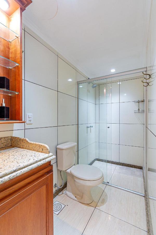 Amplo Apartamento Ao Lado Da Rua Coberta 그라마도 외부 사진