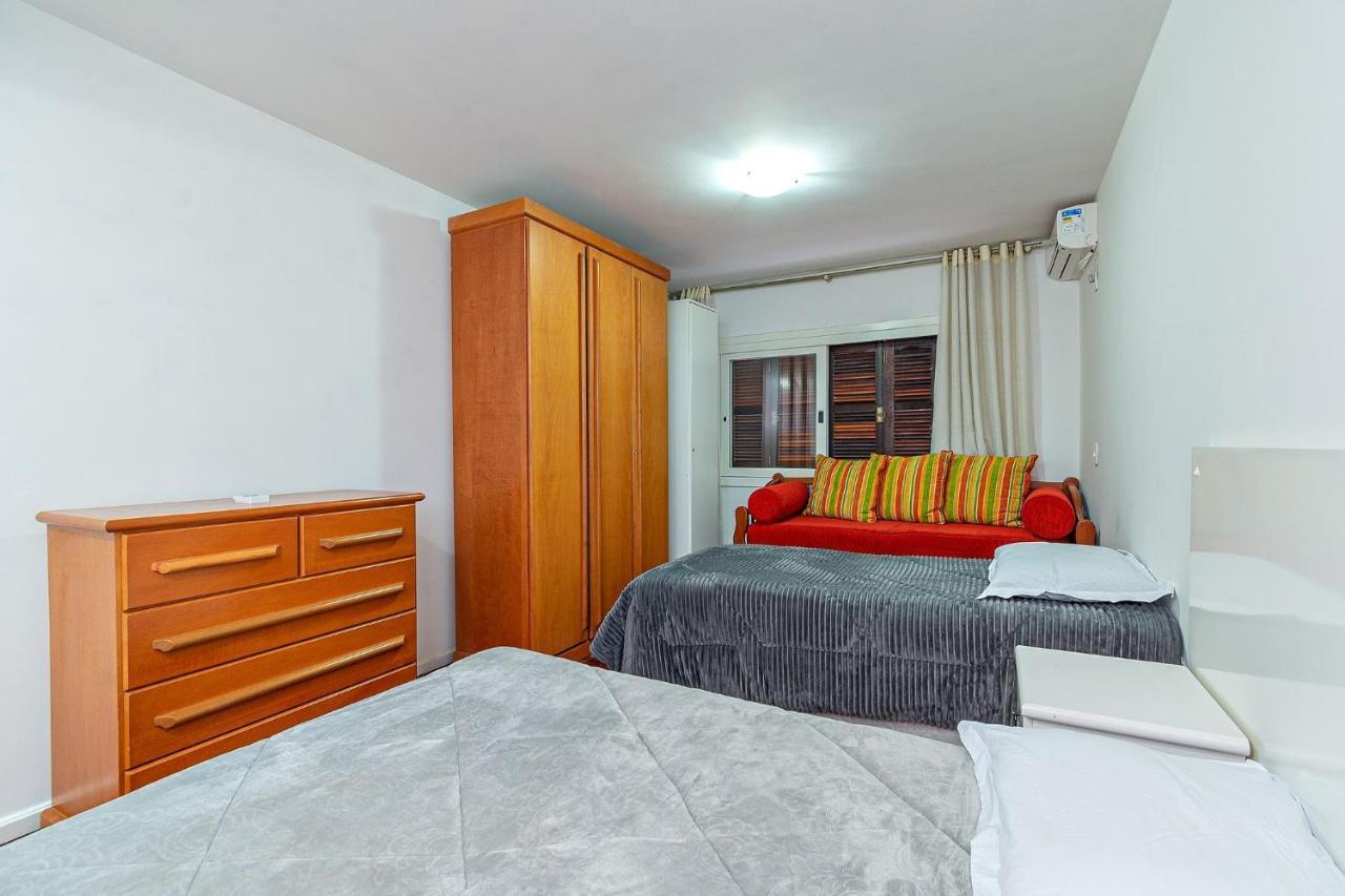 Amplo Apartamento Ao Lado Da Rua Coberta 그라마도 외부 사진